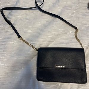 Black Michael Kors Crossbody